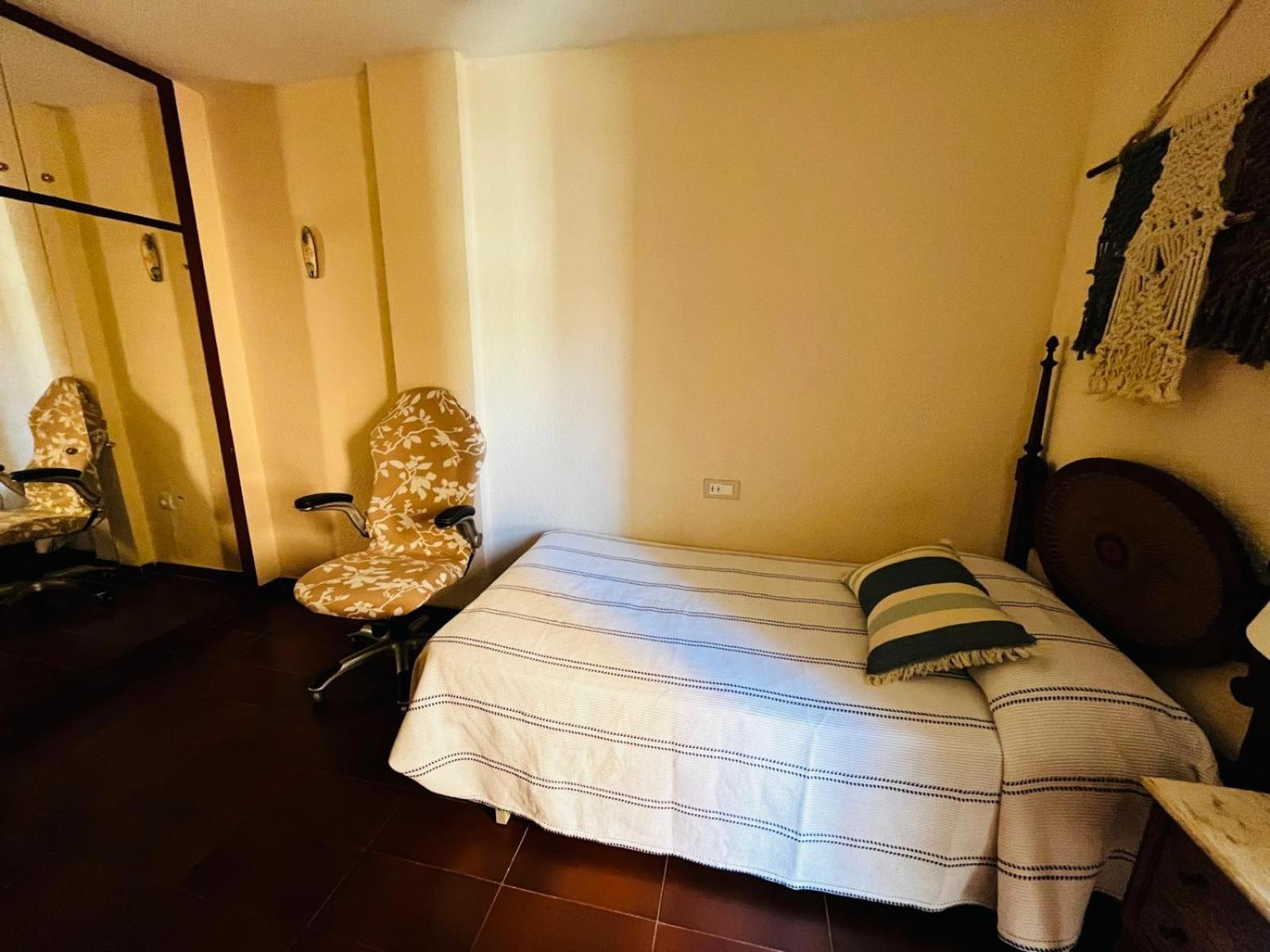 Acogedor Y Amplio Apartamento Familiar A Pie De Playa Calafell Εξωτερικό φωτογραφία