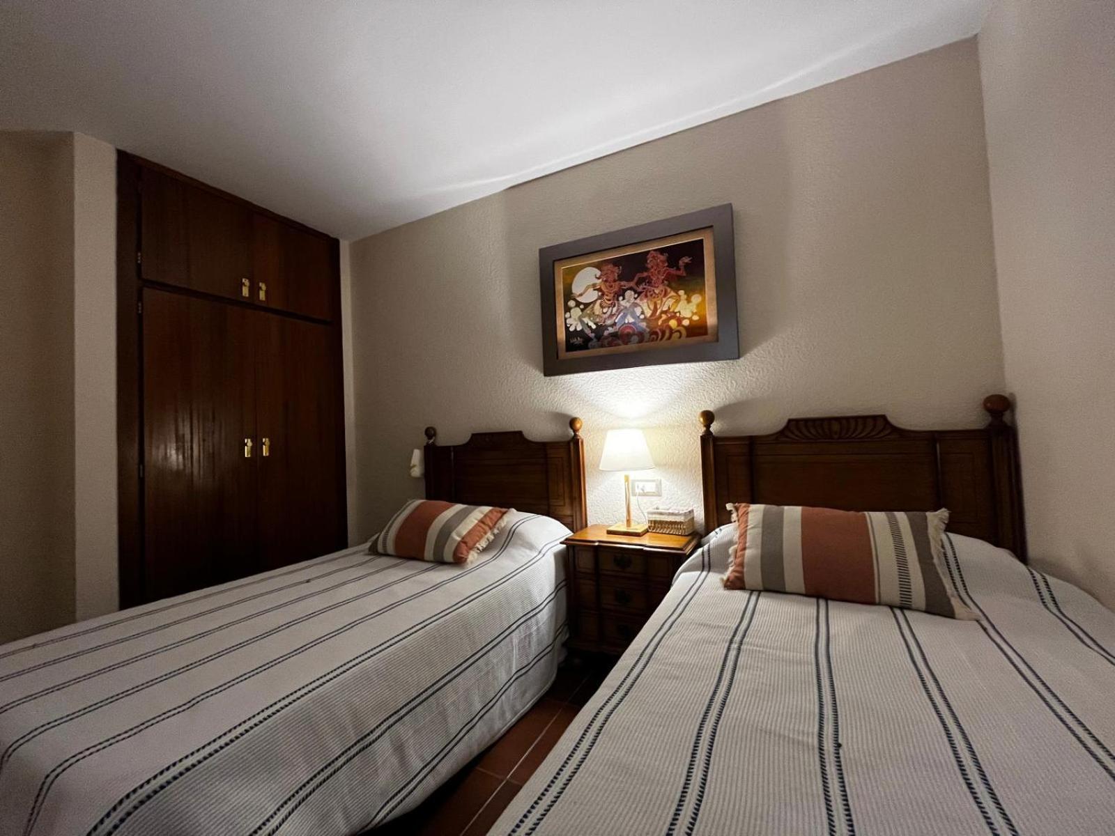 Acogedor Y Amplio Apartamento Familiar A Pie De Playa Calafell Εξωτερικό φωτογραφία