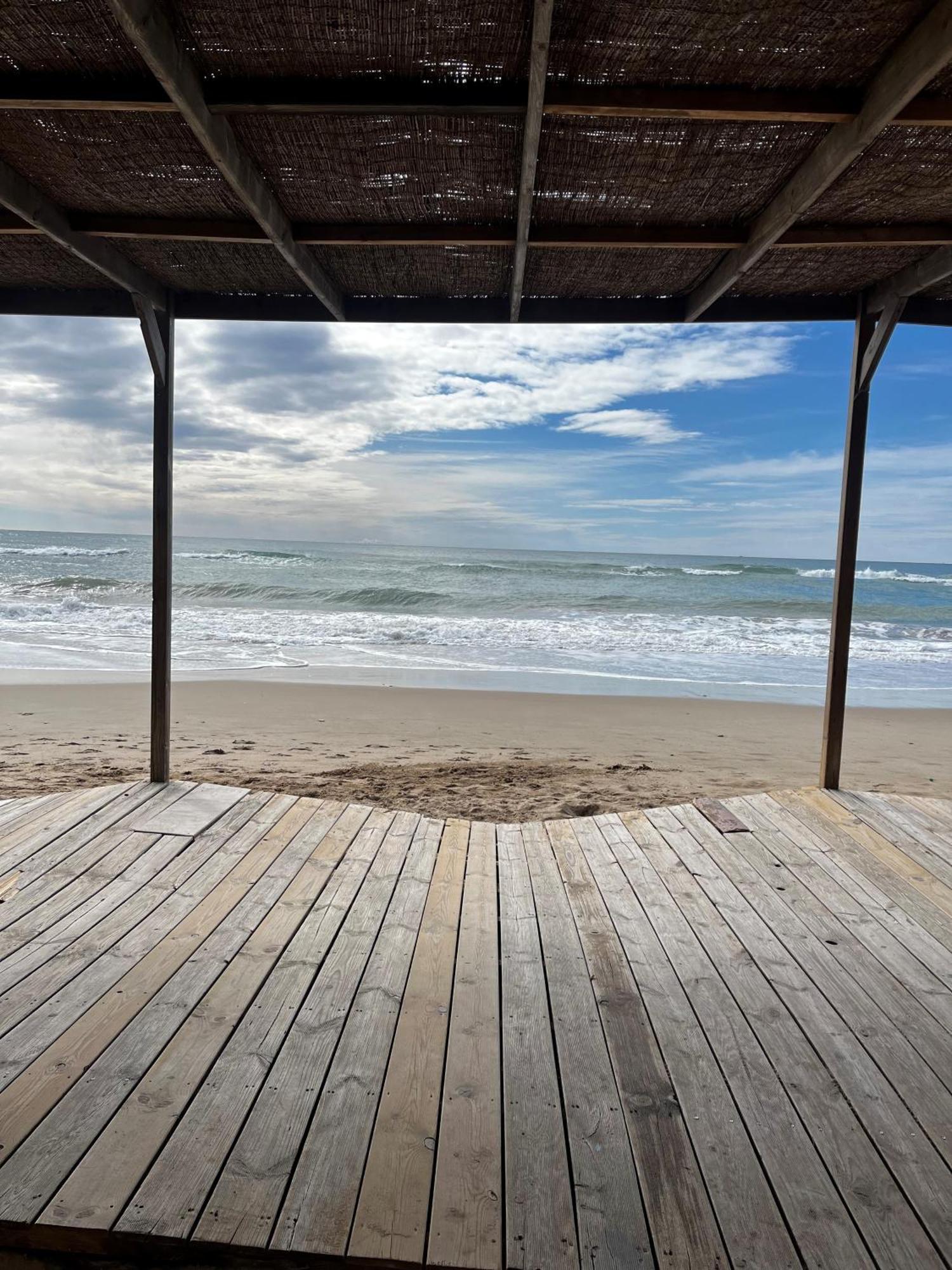 Acogedor Y Amplio Apartamento Familiar A Pie De Playa Calafell Εξωτερικό φωτογραφία